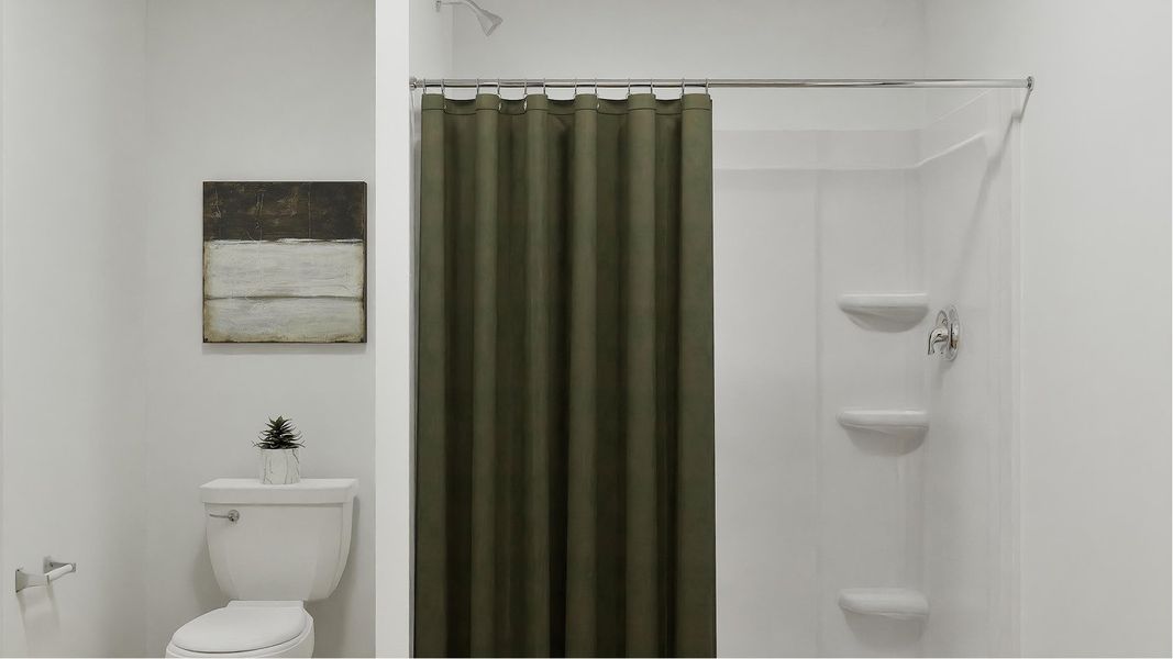 Grove FL Core L062 Sentosa Owners Bath 2of2 F1