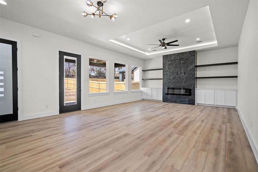 Spacious, unfurnished interior of a new home in , Dallas (Image 23).