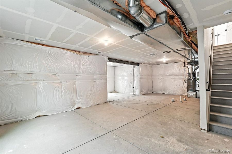 39712 Penn Road ~ Ready Now!