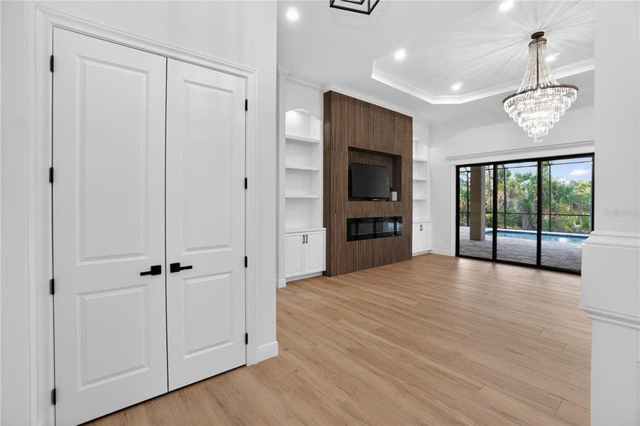 Spacious, unfurnished interior of a new home in , Port Charlotte (Image 23).