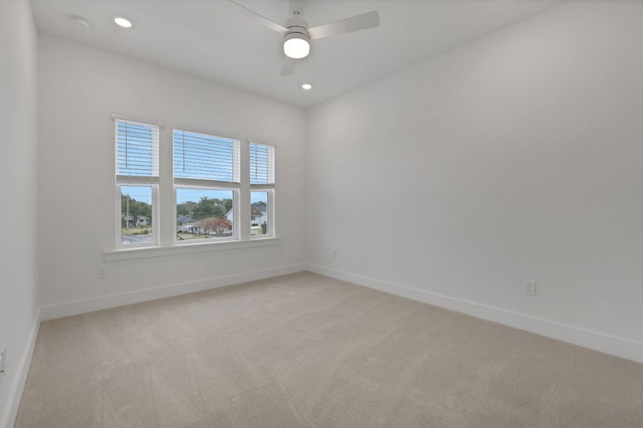 4br New Home in Jacksonville Beach, FL.  - Slide 23