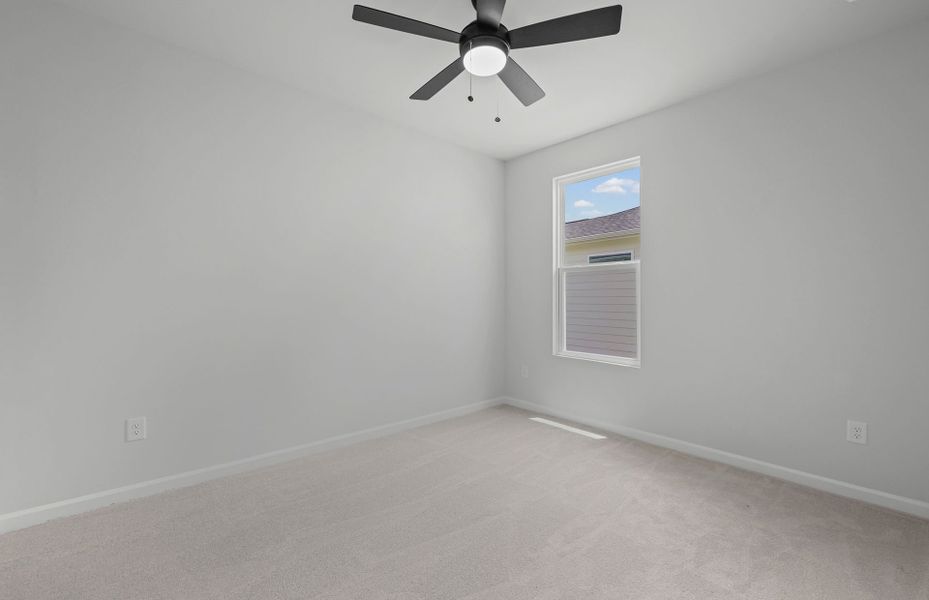 Spacious, unfurnished interior of a new home in Sun City Peachtree, Griffin (Image 19).