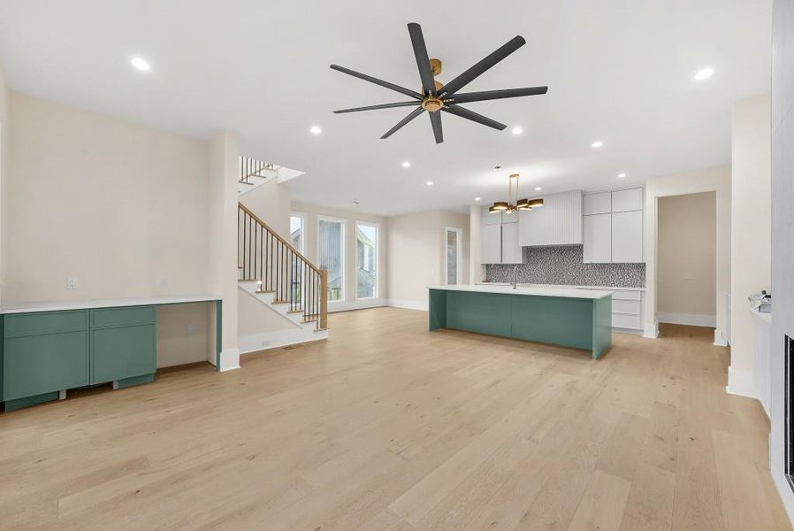 Spacious, unfurnished interior of a new home in , Atlanta (Image 23).