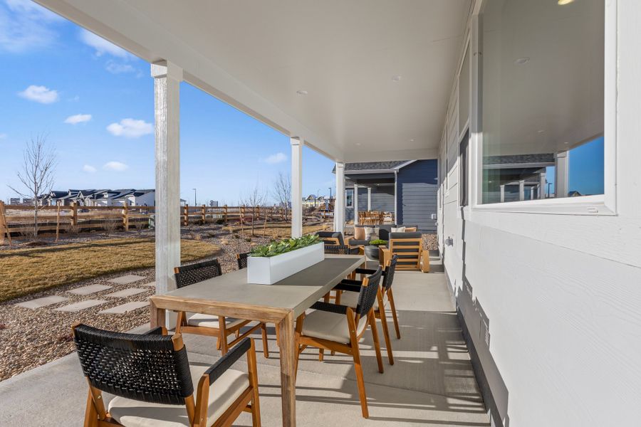 Representative exterior details of a home built from the 4904 by Risewell Homes in The Aurora Highlands, Aurora (Image 4).