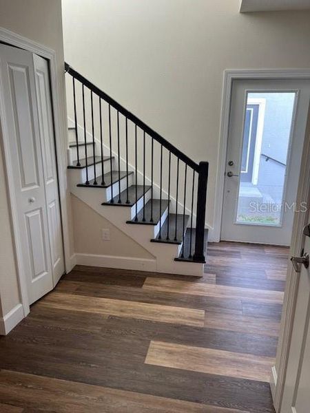 Spacious, unfurnished interior of a new home in , Tampa (Image 16).