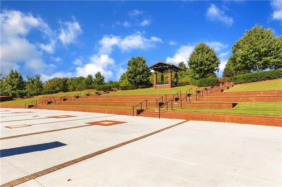 Community amenities in , Buford (Image 56).