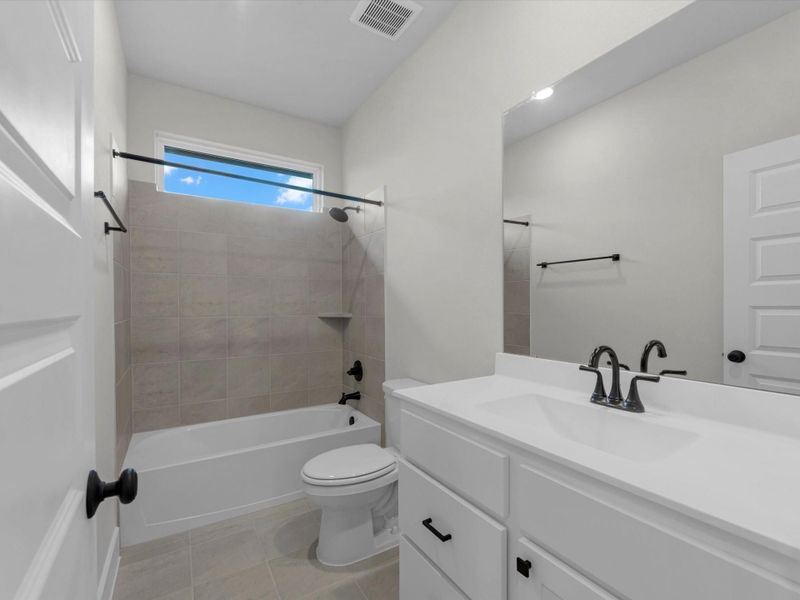 Furnished interior view inside a new home in Trillium 50′, Richmond (Image 9).