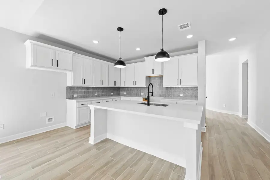 Representative image. Features, specifications, selections and colors may vary. Representative image. Features, specifications, selections and colors may vary.