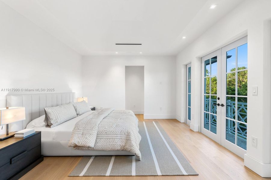 Furnished interior view inside a new home in , Palm Beach (Image 51). Furnished interior view inside a new home in , Palm Beach (Image 51).