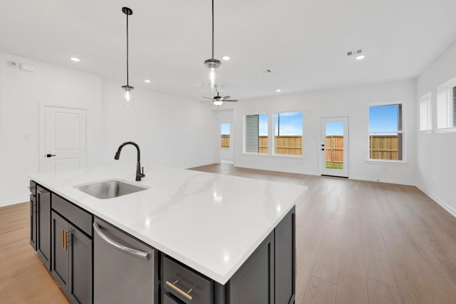 Furnished interior view inside a new home in The Grand Prairie 50’, Hockley (Image 7).