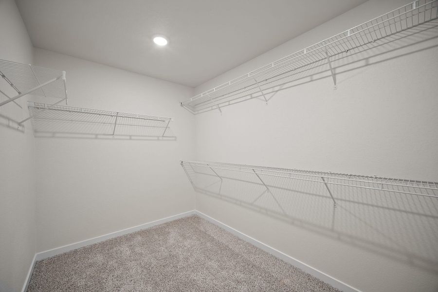 Spacious, unfurnished interior of a new home in Ridge at Lorson Ranch, Colorado Springs (Image 22).