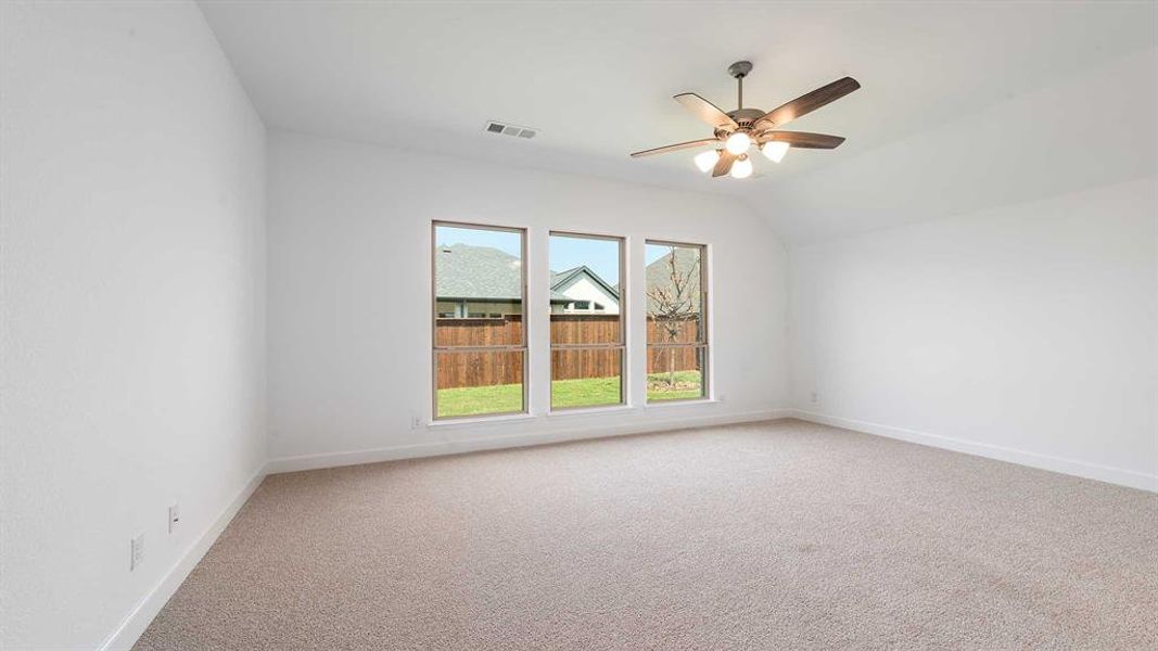 Spacious, unfurnished interior of a new home in North Sky 55', Celina (Image 6).