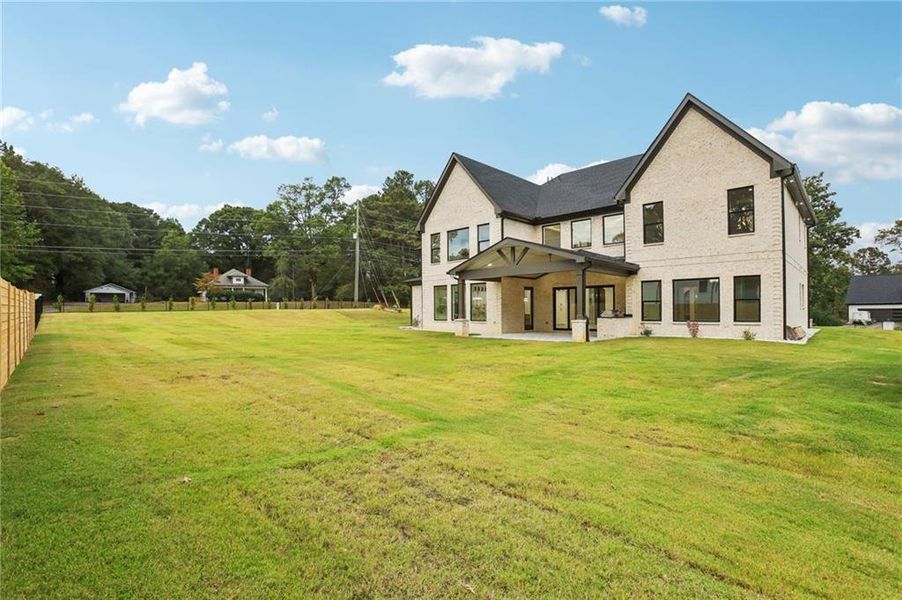 Exterior details and patio area of a home in , Lawrenceville (Image 3).
