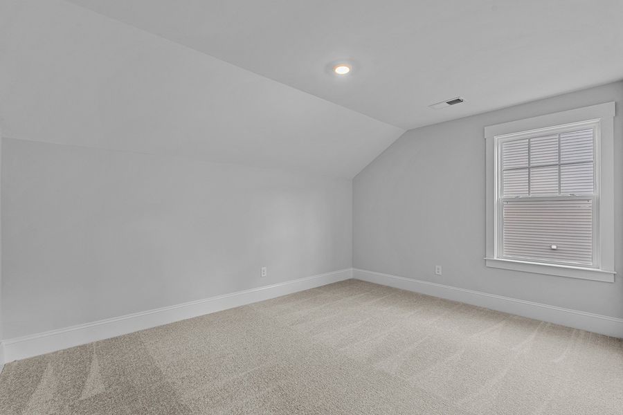 Spacious, unfurnished interior of a new home in Hanes Lake, Winston-Salem (Image 36).