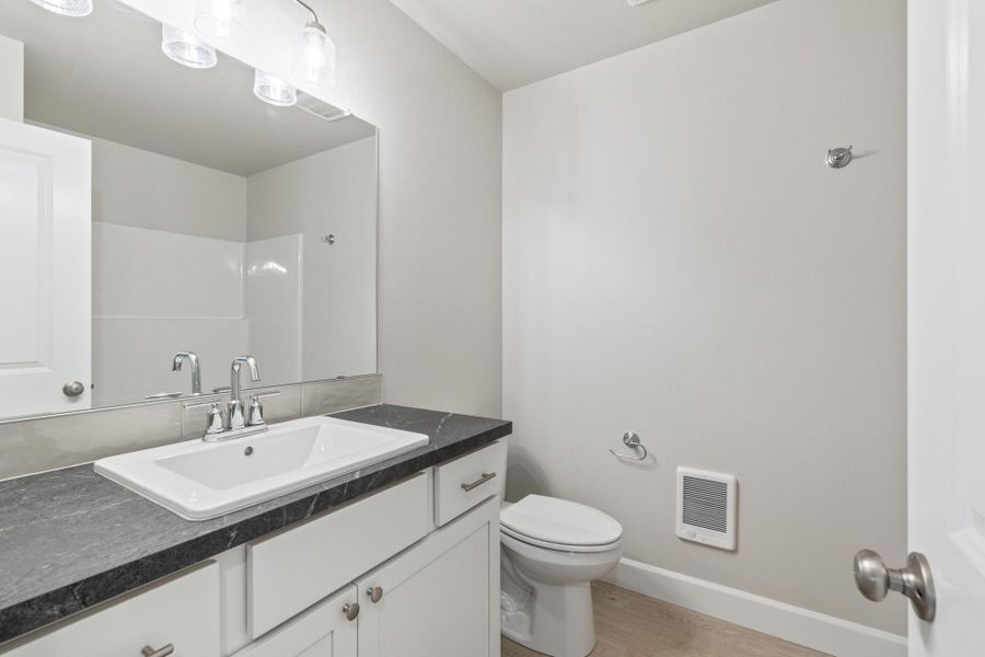 Furnished interior view inside a new home in Feather Ridge, Redmond (Image 9).