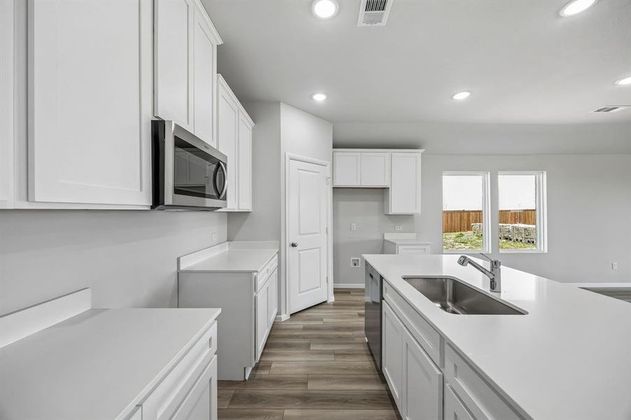 Furnished interior view inside a new home in Santorini, Seagoville (Image 3).