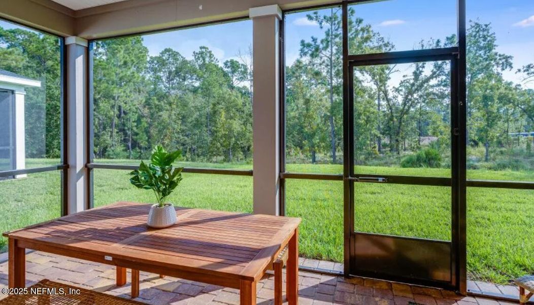 Exterior details and patio area of a home in Granary Park, Green Cove Springs (Image 3).