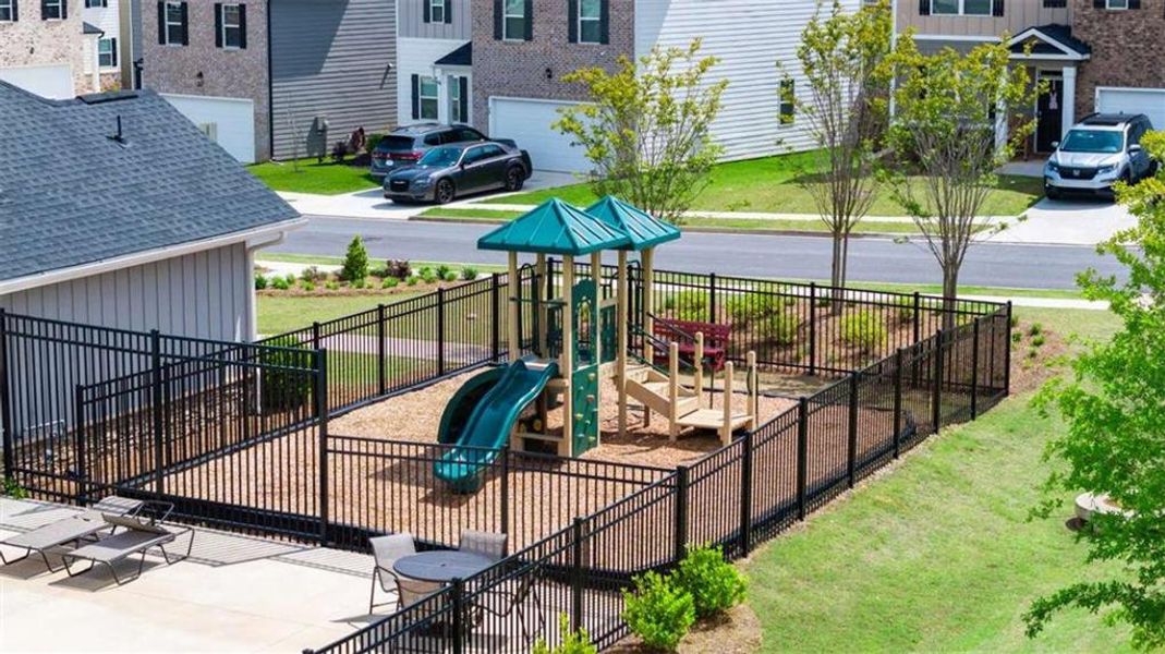 Community amenities in Poplar Preserve, Newnan (Image 23).