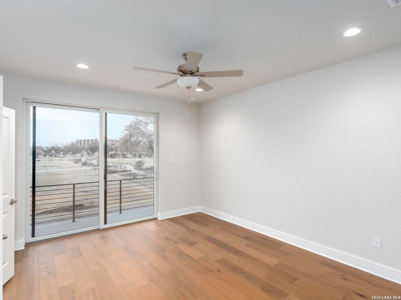 Spacious, unfurnished interior of a new home in , San Antonio (Image 21).