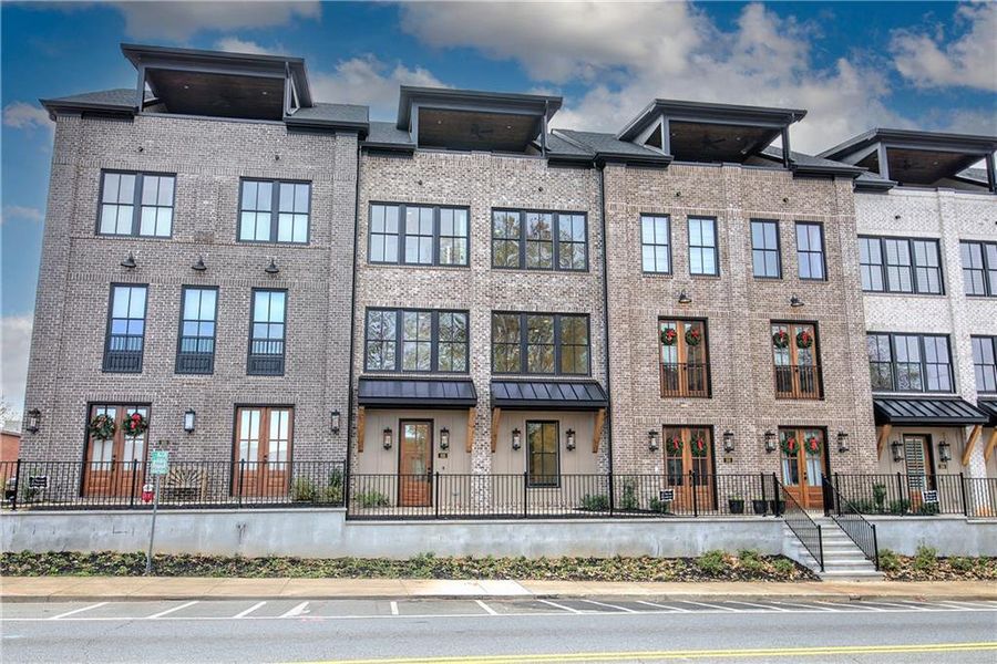 Condo located in Cartersville, GA showcasing its design and architecture (Image 30). Condo located in Cartersville, GA showcasing its design and architecture (Image 30).