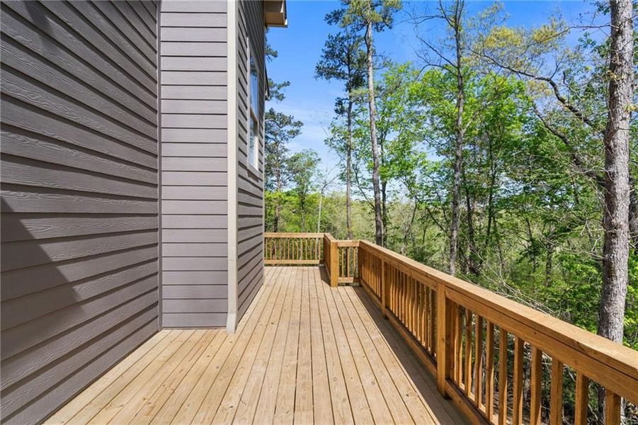Exterior details and patio area of a home in , Ellijay (Image 12).