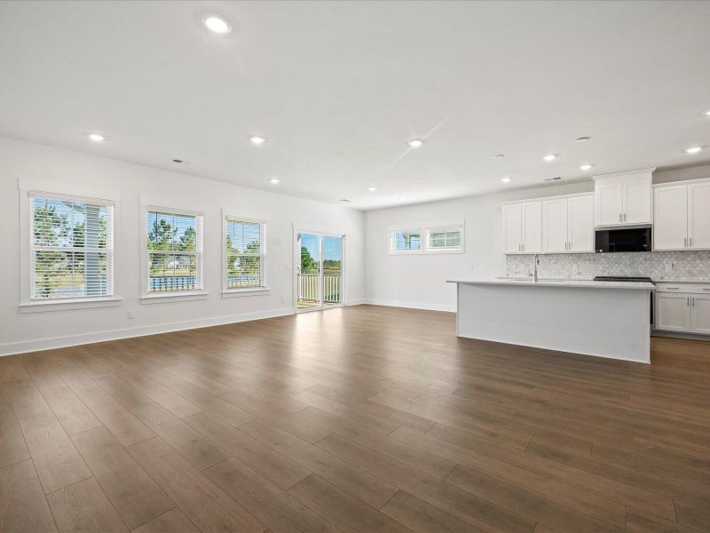 Spacious, unfurnished interior of a new home in The Coves at Lakes of Cane Bay, Summerville (Image 23). Spacious, unfurnished interior of a new home in The Coves at Lakes of Cane Bay, Summerville (Image 23).