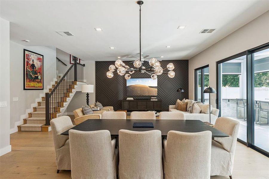 Furnished interior view inside a new home in , Orlando (Image 17).