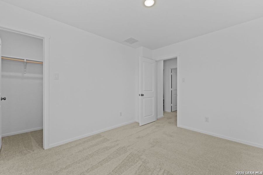 Spacious, unfurnished interior of a new home in Grace Valley, Marion (Image 21).