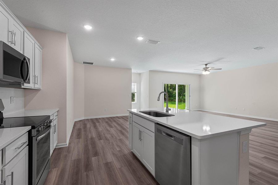 21-web-or-mls-46 Poplar-21 21-web-or-mls-46 Poplar-21