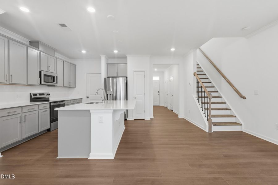 SUN_MyrtleMeadows_Pic_CarsonII-15