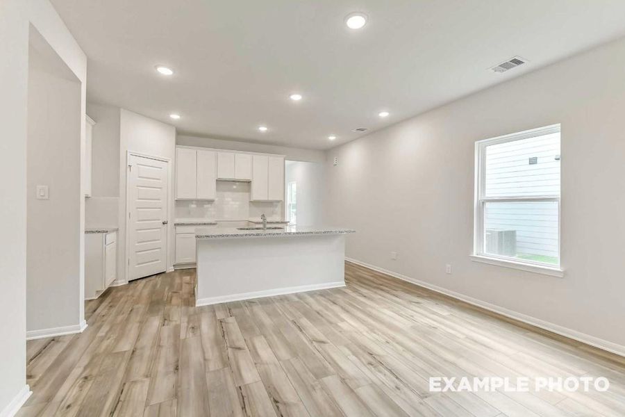 Spacious, unfurnished interior of a new home in The Villages at WestPointe, Dayton (Image 12).