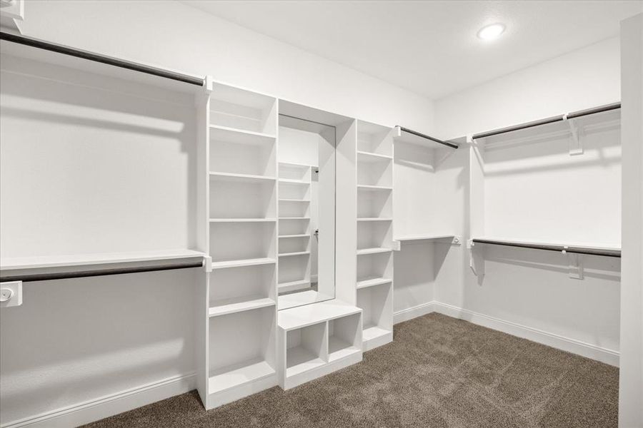 Furnished interior view inside a new home in , Granbury (Image 8).
