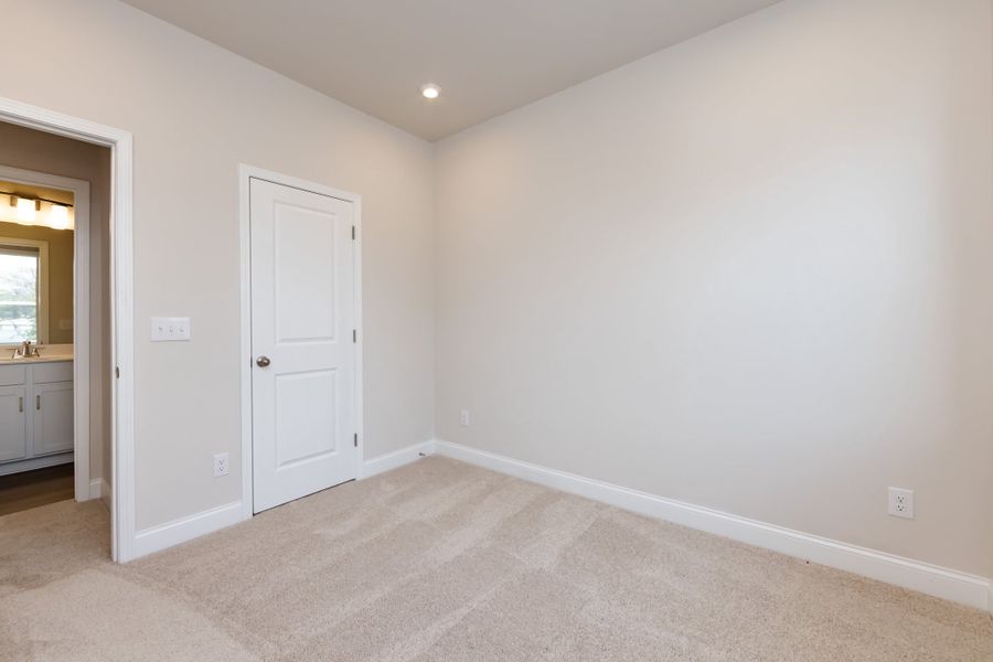 Spacious, unfurnished interior of a new home in Archer Row, Charlotte (Image 43). Spacious, unfurnished interior of a new home in Archer Row, Charlotte (Image 43).
