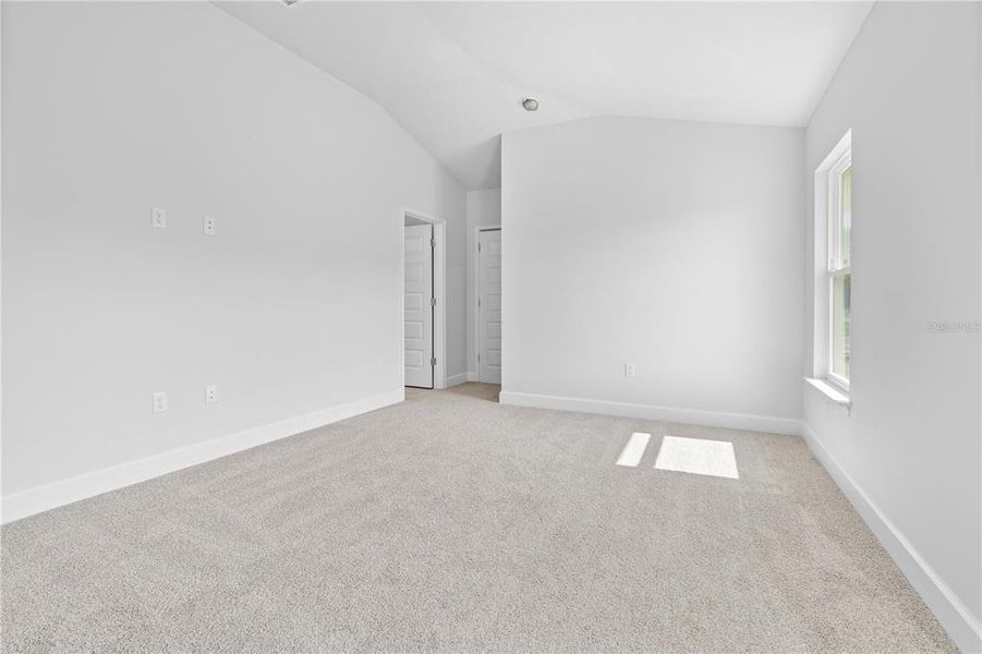 Spacious, unfurnished interior of a new home in Kirkland Farms, Alachua (Image 10). Spacious, unfurnished interior of a new home in Kirkland Farms, Alachua (Image 10).