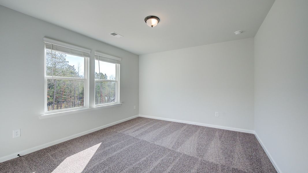 Representative furnished interior of a home built from the Ridgewood by DRB Homes in Kingston, Locust Grove (Image 18).