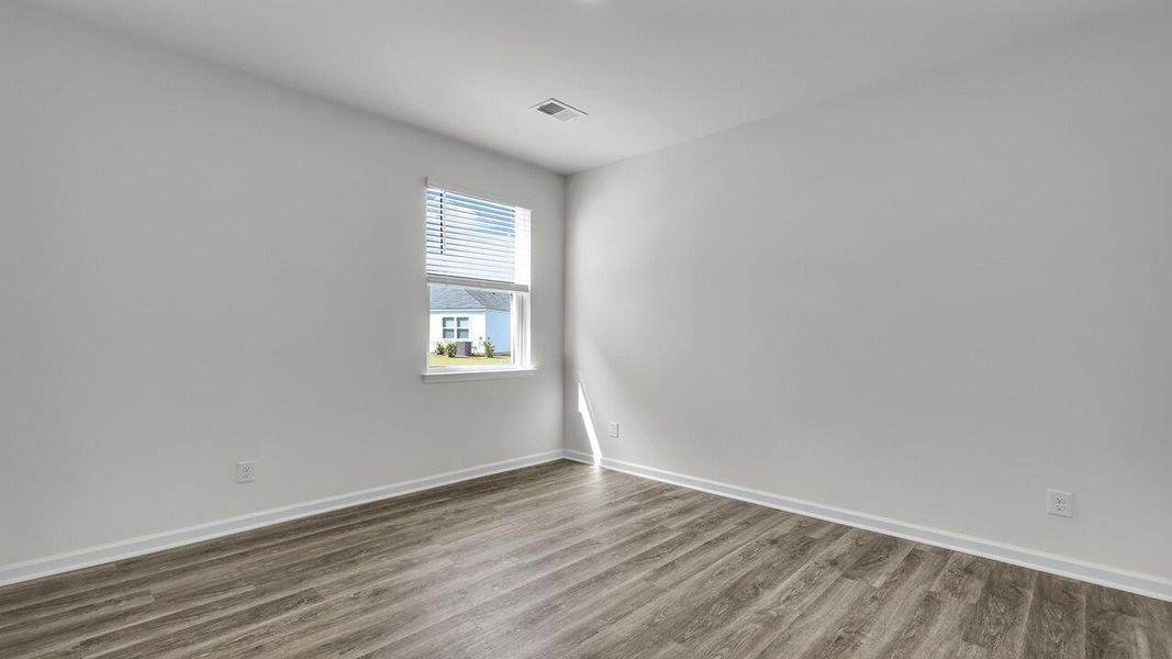 Spacious, unfurnished interior of a new home in Hillcrest, Ravenel (Image 26).