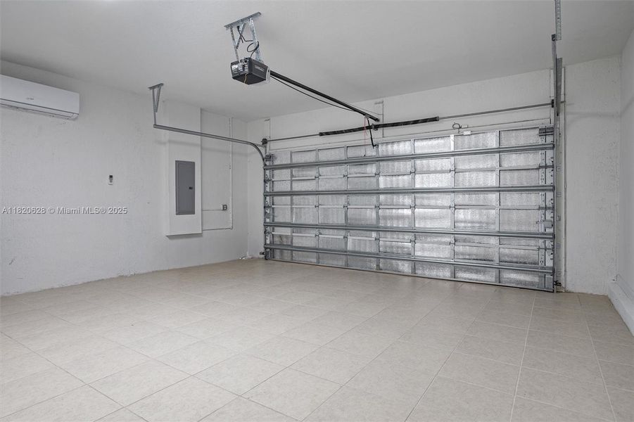 Image 35 of a home in .