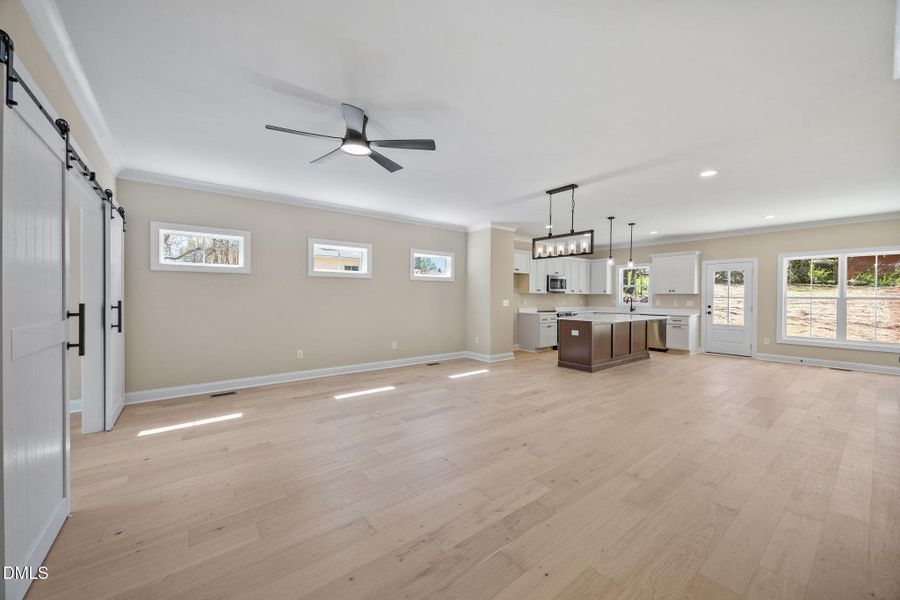 30-web-or-mls-IMG_9124 30-web-or-mls-IMG_9124