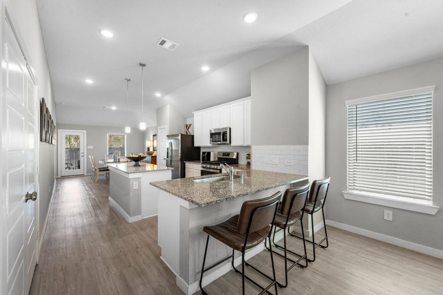 Furnished interior view inside a new home in Moran Ranch, Willis (Image 8).