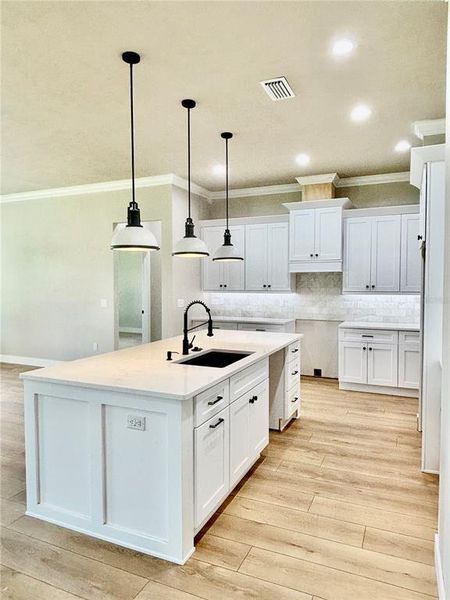 Furnished interior view inside a new home in , High Springs (Image 5).