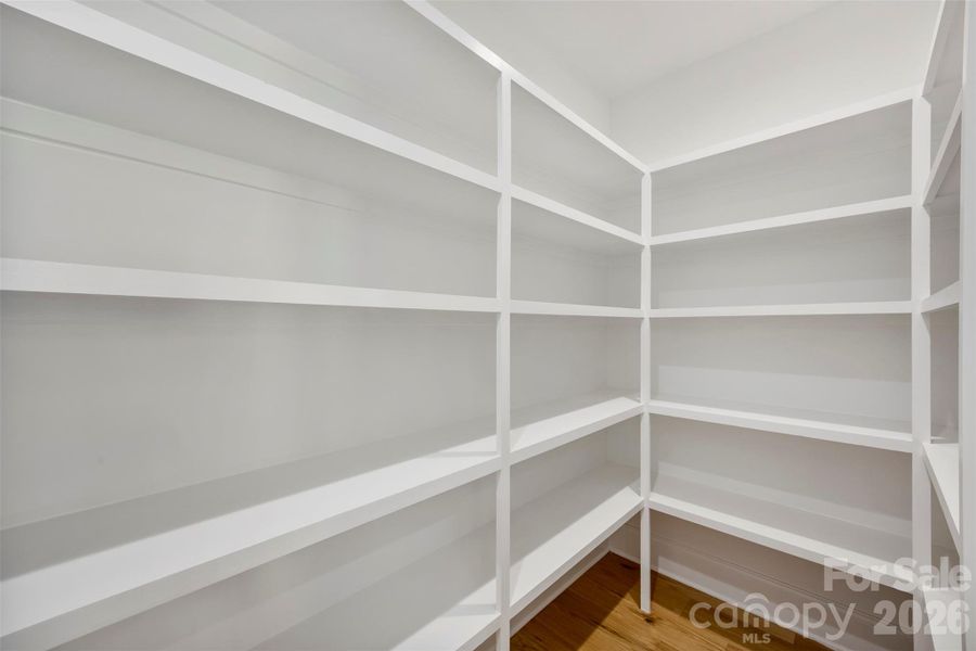 1329 Condon St, Charlotte, NC 28216