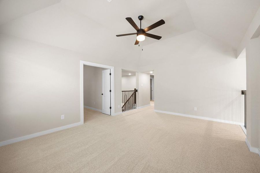 Spacious, unfurnished interior of a new home in Santa Rita Ranch, Liberty Hill (Image 22).