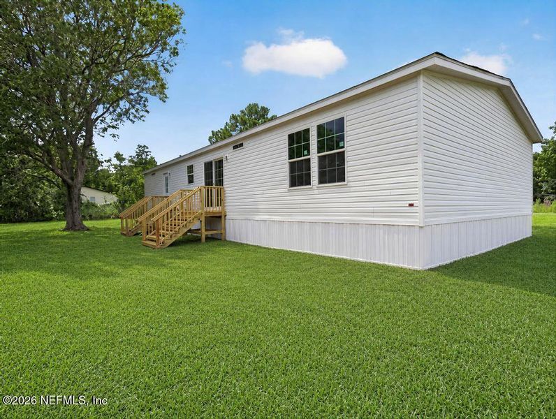 Exterior details and patio area of a home in , Callahan (Image 35).