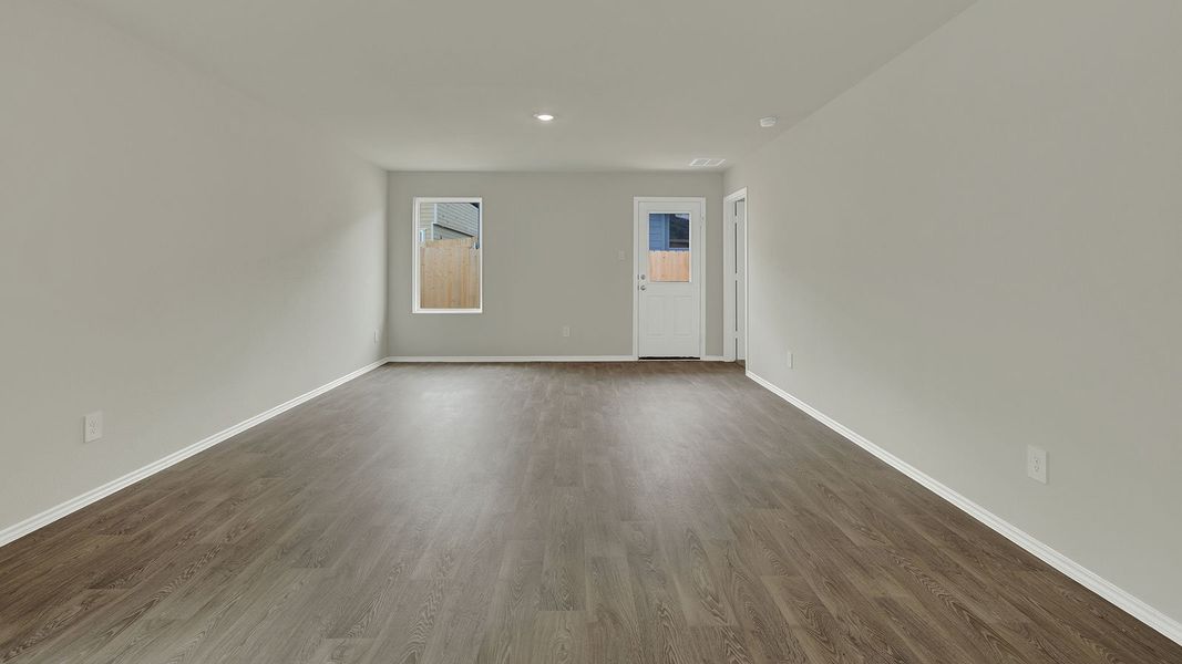 Spacious, unfurnished interior of a new home in Sunset Oaks, Maxwell (Image 18).