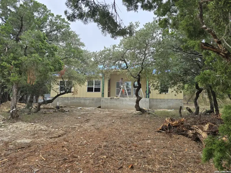 Image 4 of a home in .