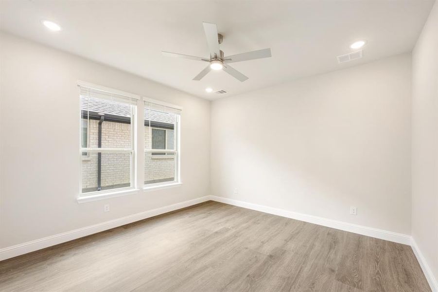 Spacious, unfurnished interior of a new home in Creekview Meadows, Pilot Point (Image 13). Spacious, unfurnished interior of a new home in Creekview Meadows, Pilot Point (Image 13).