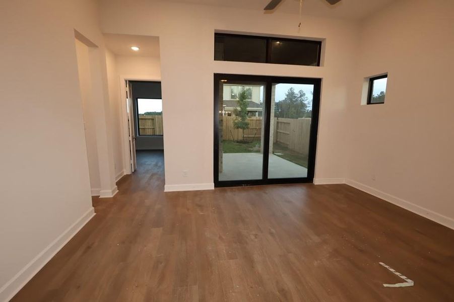 Spacious, unfurnished interior of a new home in ARTAVIA 45' Homesites, Conroe (Image 22).