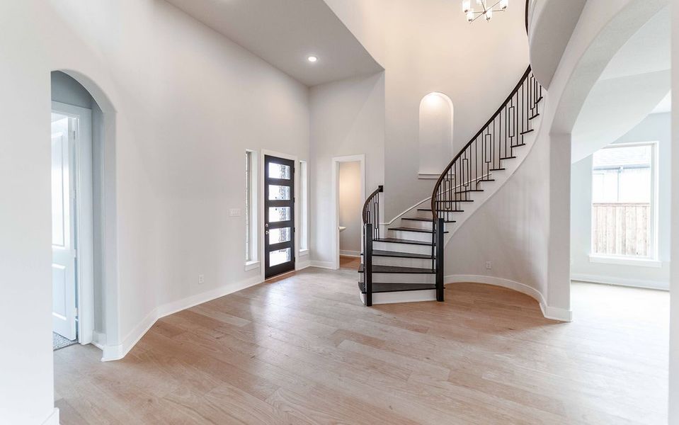 Spacious, unfurnished interior of a new home in Sonoma Verde, Heath (Image 12). Spacious, unfurnished interior of a new home in Sonoma Verde, Heath (Image 12).