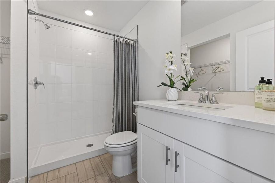 Furnished interior view inside a new home in Colbert Landings, Palm Coast (Image 15).