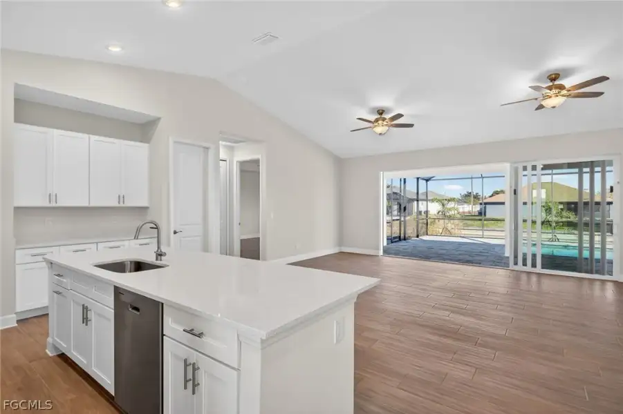 Furnished interior view inside a new home in Cape Coral, Cape Coral (Image 8).